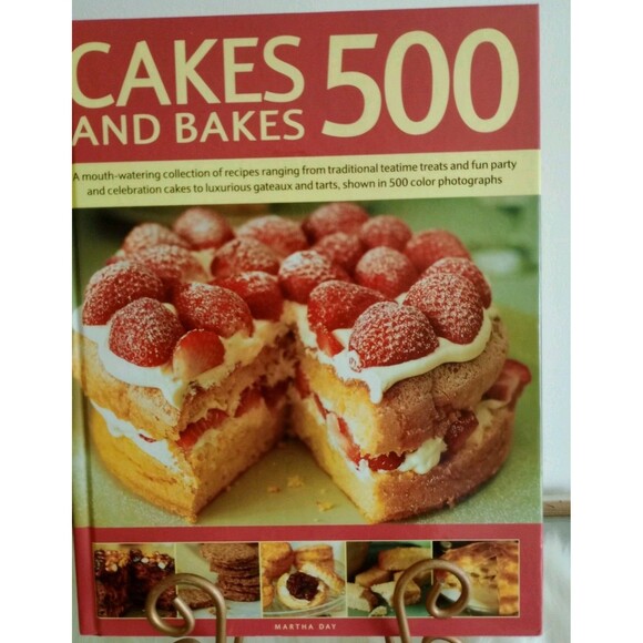 Cakes And Bakes 500 Recipe Collection of Delicious Cake Baking Cooking Kitchen - Picture 2 of 6